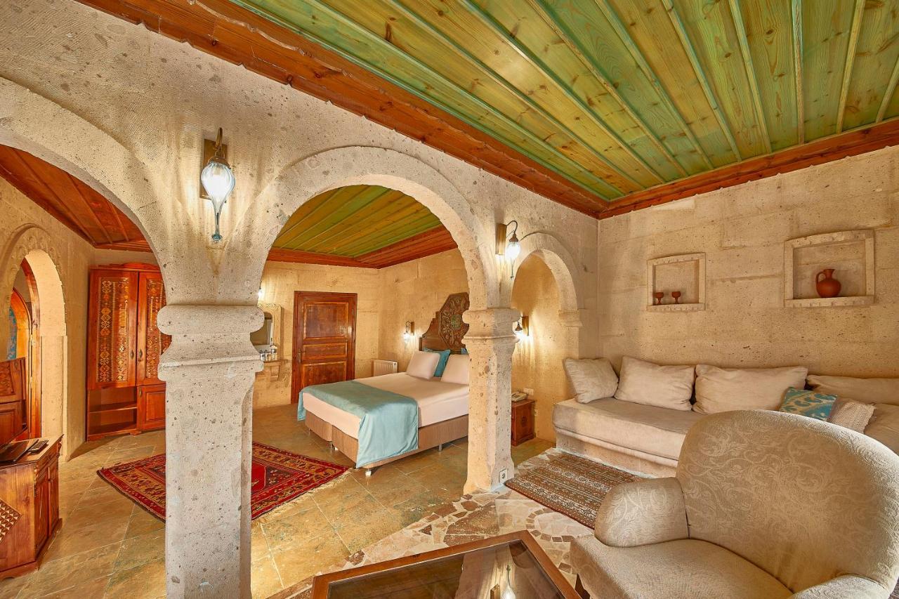 Charm Of Cappadocia Cave Suites Nevşehir Exteriör bild